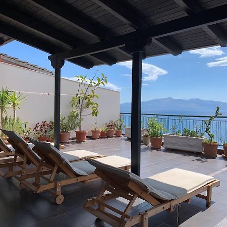 Apartamento Orange Sea View Penthouse Sarandë Exterior foto