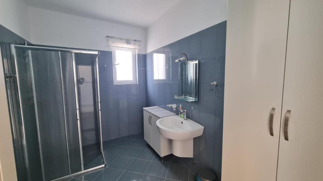 Apartamento Orange Sea View Penthouse Sarandë Exterior foto